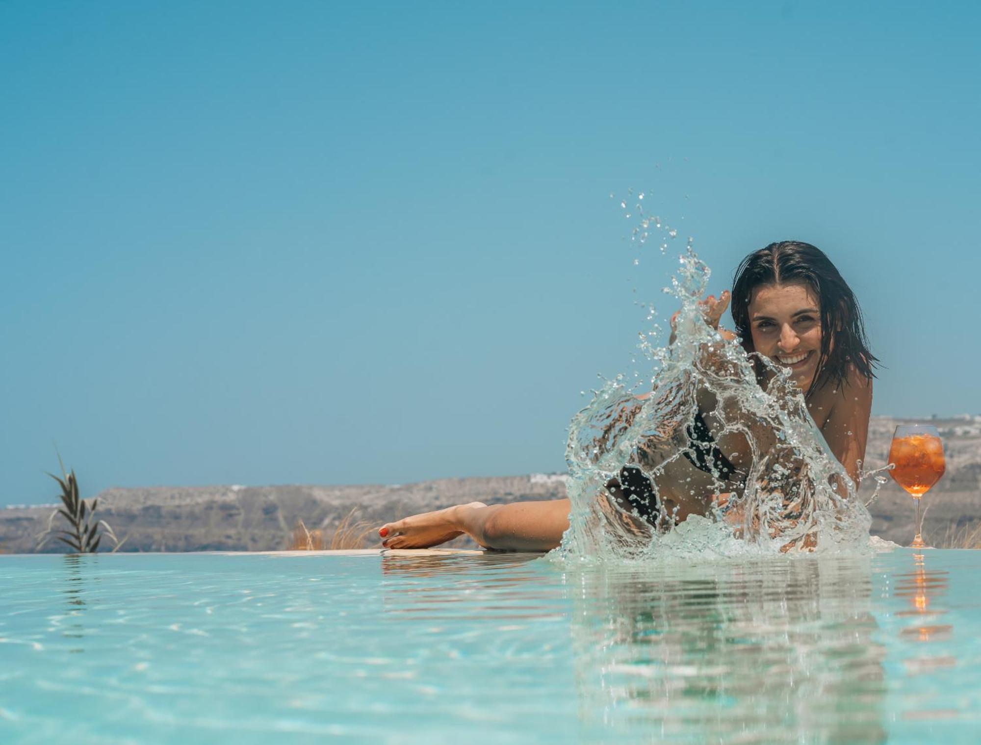 Divino Caldera Hotel Akrotiri  Luaran gambar