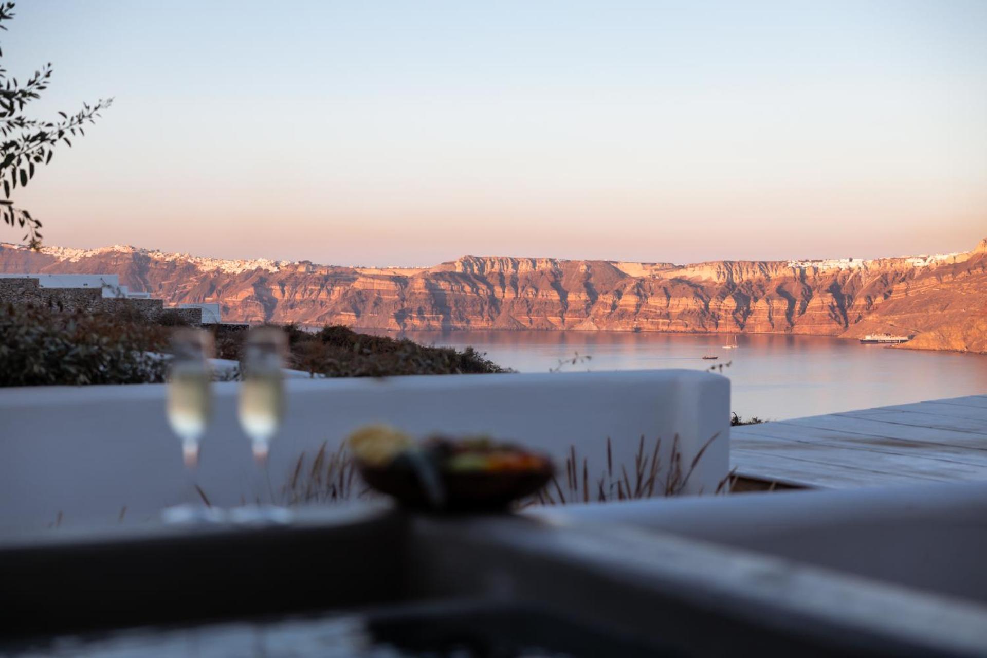 Divino Caldera Hotel Akrotiri  Luaran gambar